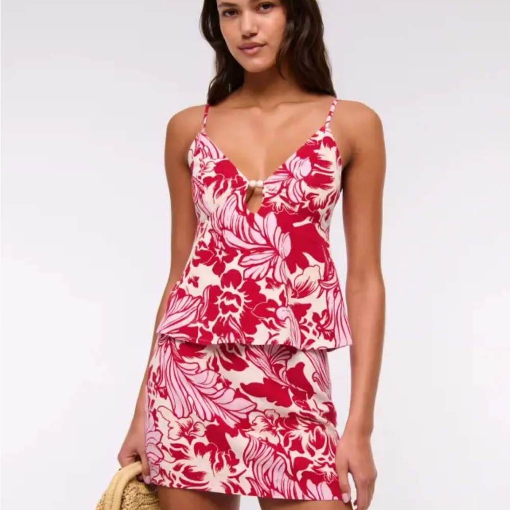 Abercrombie & Fitch Linen-Blend Beaded Cami NWT